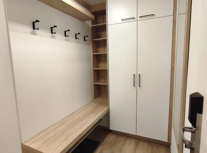 Modern Mountain - Free Parking & Sauna Daire